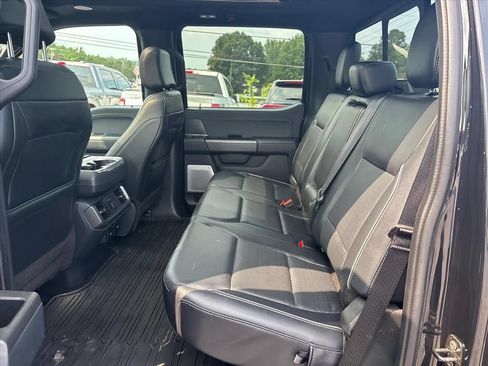 Used 2024 Ford F150 Lariat w/ Equipment Group 502A High AWD/4WD image 17