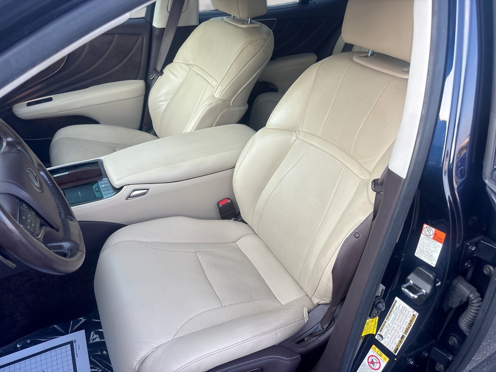 Used 2019 Lexus LS 500 RWD image 13