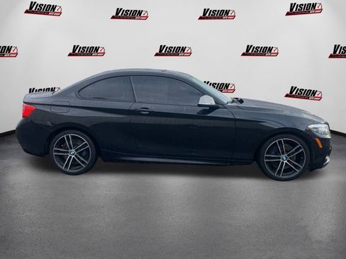 Used 2018 BMW M240i Coupe image 4