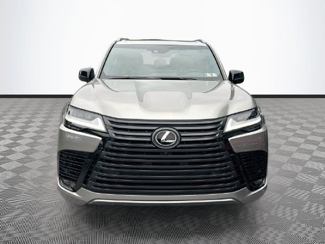 Used 2024 Lexus LX 600 4WD w/ Appearance Package image 2