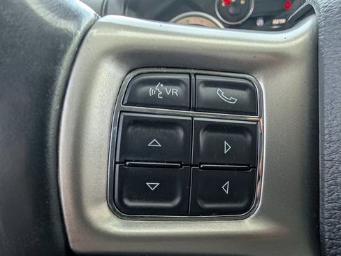 Used 2014 RAM 2500 Laramie w/ Convenience Group image 20