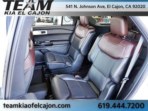 Used 2021 Ford Explorer Platinum w/ Equipment Group 601A AWD/4WD image 19