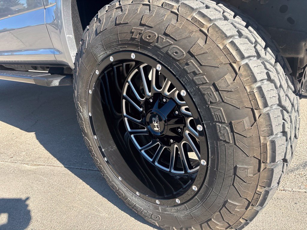Used 2020 Ford F150 XLT w/ Equipment Group 302A Luxury AWD/4WD image 9