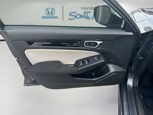 Certified 2024 Honda Civic EX image 19