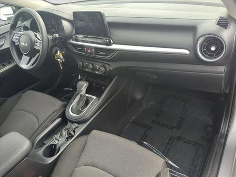 Used 2024 Kia Forte LXS w/ LXS Technology Package image 20