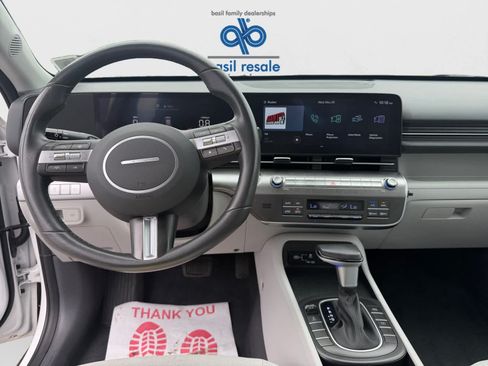 Used 2024 Hyundai Kona SEL AWD/4WD image 13