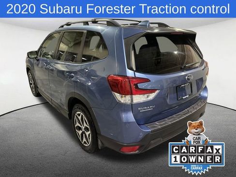 Used 2020 Subaru Forester Premium image 14