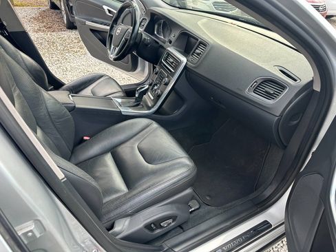 Used 2014 Volvo S60 T5 AWD/4WD image 16
