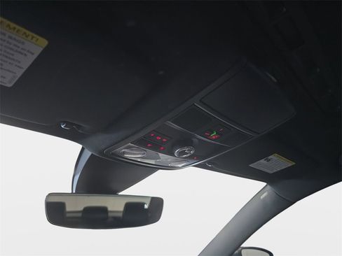 Used 2022 Volkswagen Passat 2.0T R-Line image 25