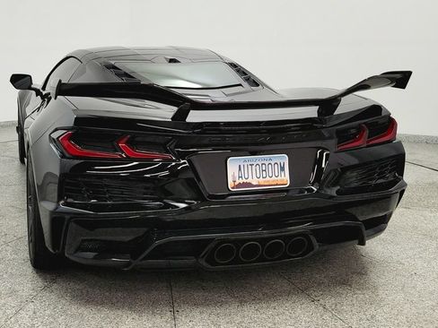 Used 2024 Chevrolet Corvette Z06 w/ Stealth Interior Trim Package RWD image 4