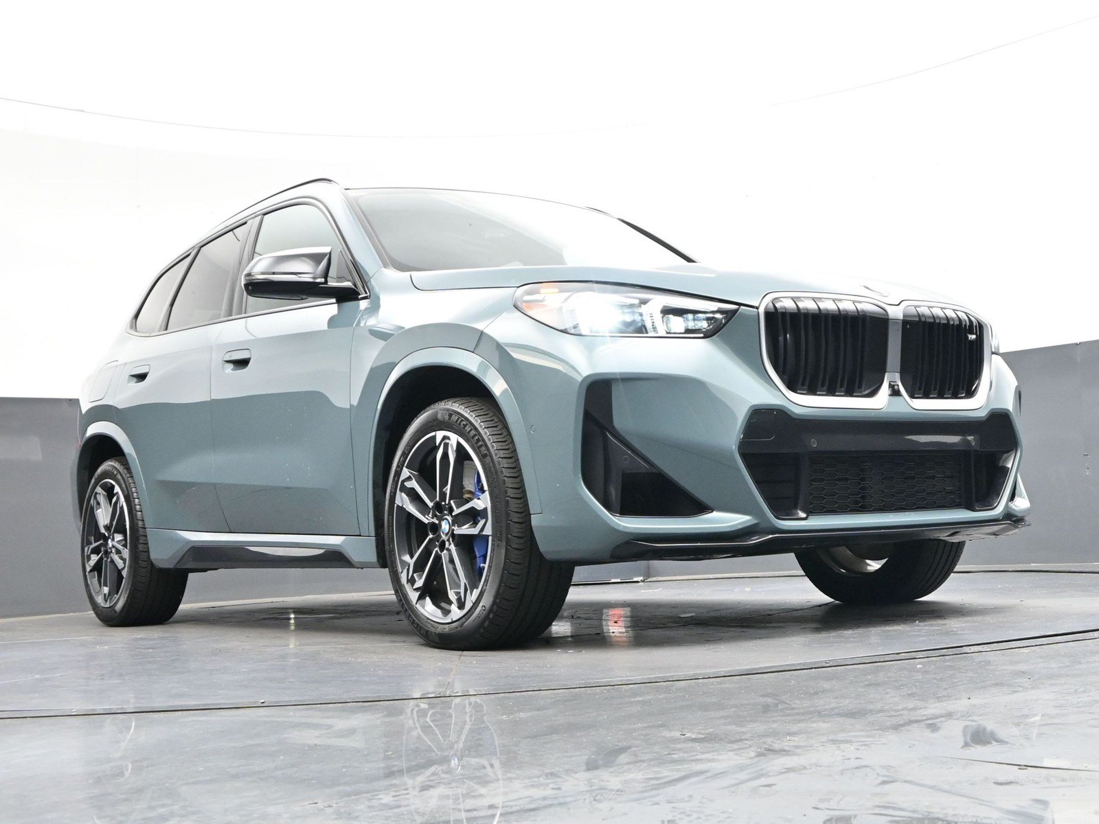 Used 2025 BMW X1 M35i AWD/4WD image 28