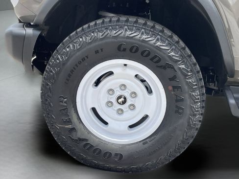 Used 2026 Ford Bronco Heritage Edition AWD/4WD image 31