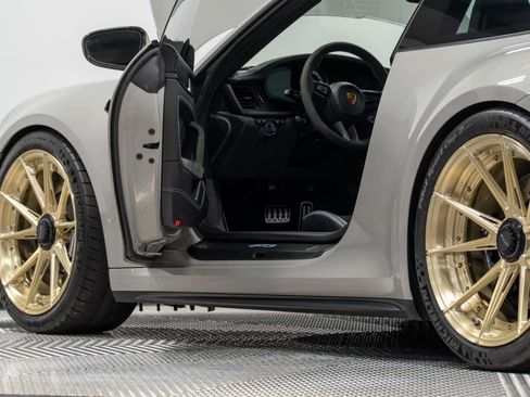 Used 2022 Porsche 911 GT3 image 36