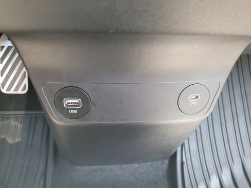 Used 2023 Kia EV6 GT-Line w/ GT-Line Suede Seat Package AWD/4WD image 25