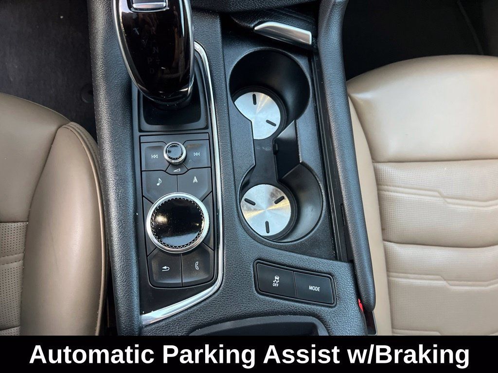 Used 2022 Cadillac XT6 Premium Luxury w/ Platinum Package FWD image 32