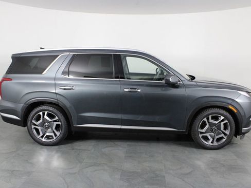 Certified 2024 Hyundai Palisade Limited image 12