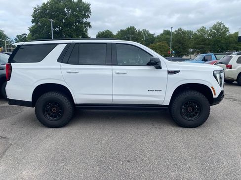 New 2026 GMC Yukon AT4 w/ AT4 Premium Package AWD/4WD image 41