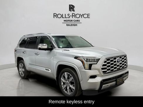 Used 2024 Toyota Sequoia Capstone image 5