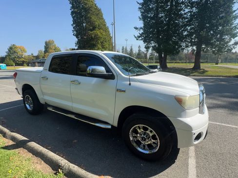 Used 2010 Toyota Tundra Limited image 8