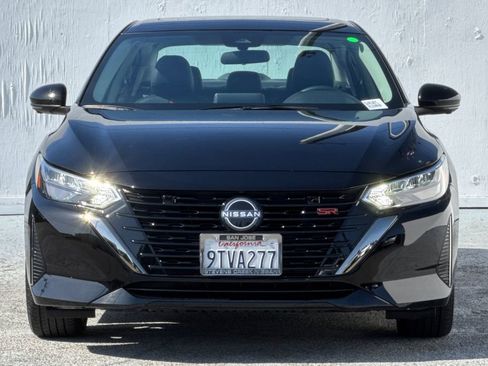 Used 2024 Nissan Sentra SR w/ SR Premium Package FWD image 8
