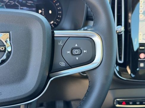 New 2026 Volvo XC40 B5 Plus w/ Protection Package Premier image 29