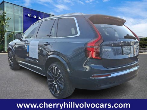 New 2026 Volvo XC90 B6 Plus w/ Protection Package Premier image 3
