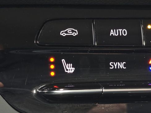 Certified 2023 Buick Envision Preferred image 23