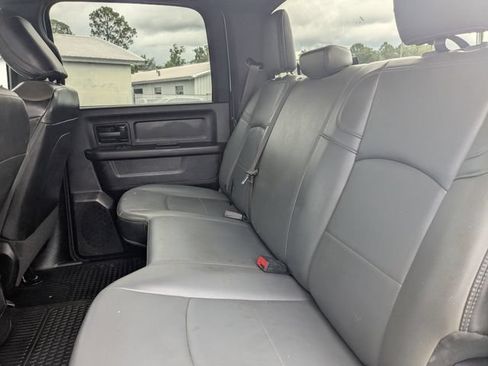 Used 2021 RAM 2500 Tradesman w/ Chrome Appearance Group AWD/4WD image 13