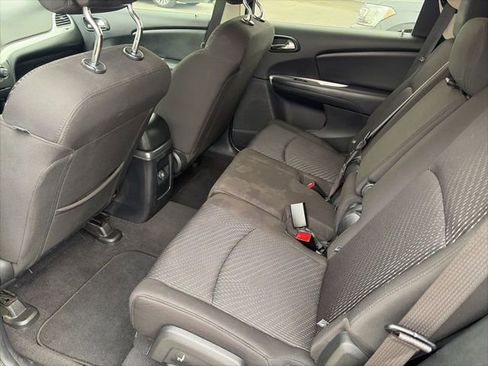 Used 2019 Dodge Journey SE w/ Connectivity Group image 11