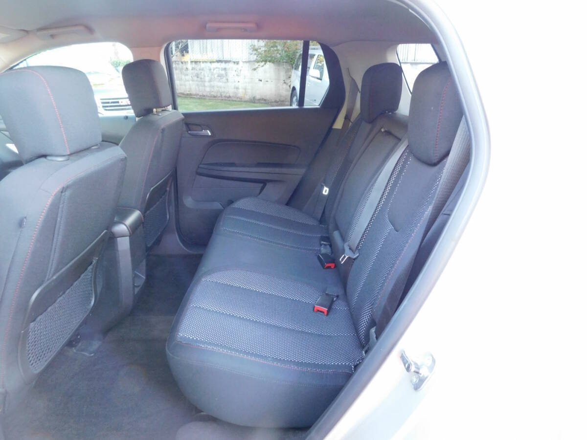 Used 2011 GMC Terrain SLE AWD/4WD image 6
