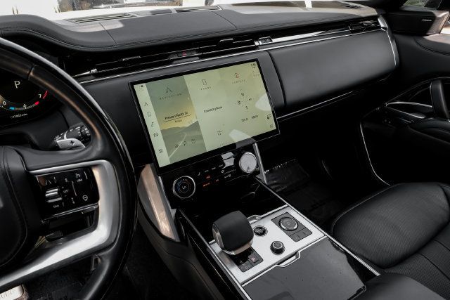 Used 2023 Land Rover Range Rover SE AWD/4WD image 28