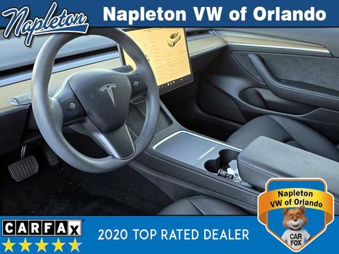 Used 2023 Tesla Model 3 Standard Range image 23