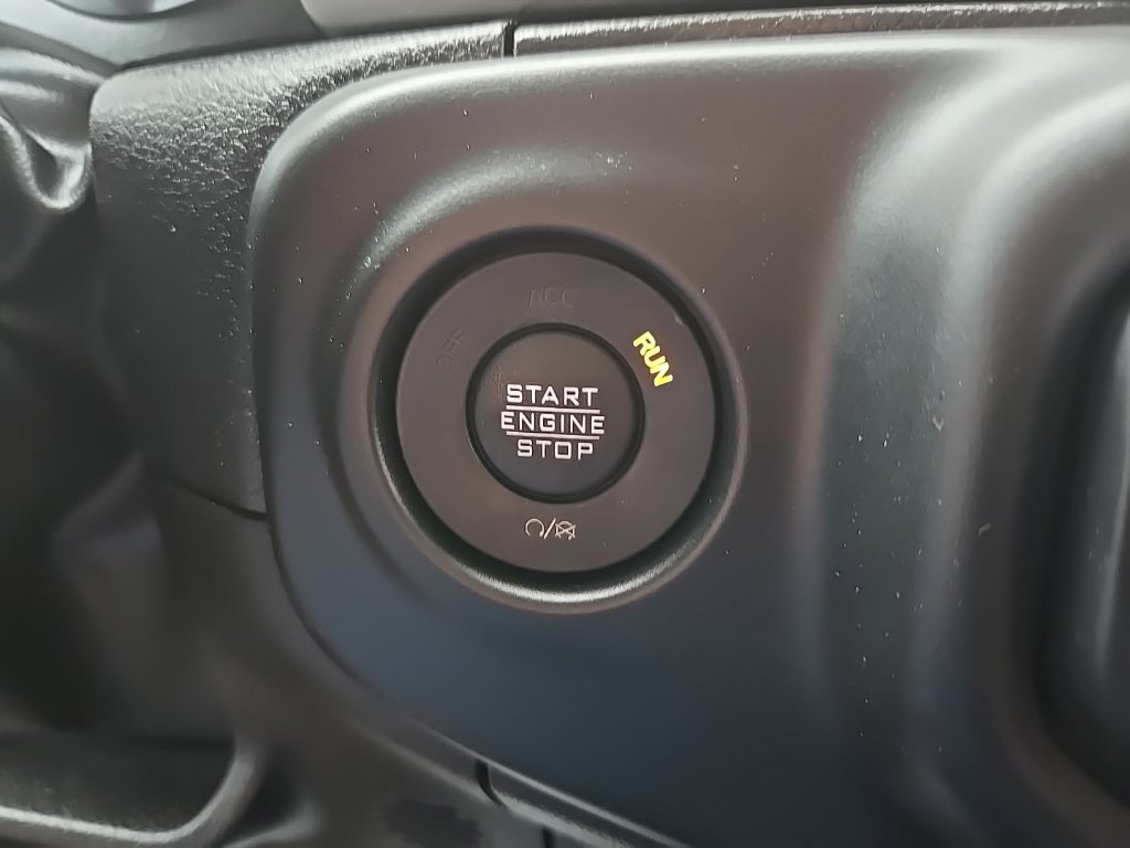 Used 2023 Jeep Gladiator Sport AWD/4WD image 53