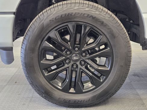 Used 2025 Ford F150 Lariat w/ Equipment Group 501A Mid image 10