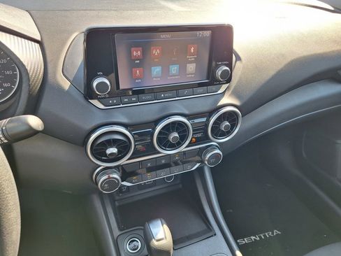 Used 2024 Nissan Sentra S image 12