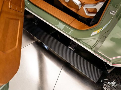 Used 2025 Ford Bronco Badlands image 30