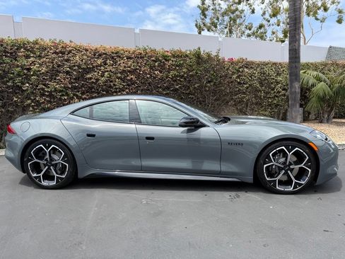 New 2025 Karma Revero Luxury RWD image 2