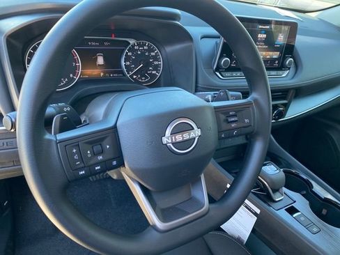 New 2026 Nissan Rogue S image 12