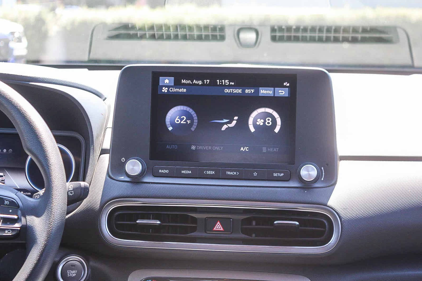 Certified 2023 Hyundai Kona SE FWD image 18