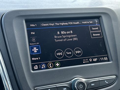 Used 2023 Chevrolet Equinox LT image 18