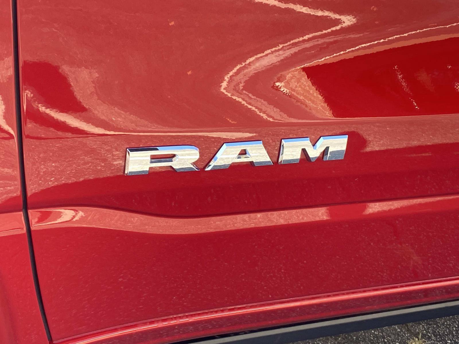 Used 2026 RAM 1500 Limited w/ Bed Utility Group AWD/4WD image 14