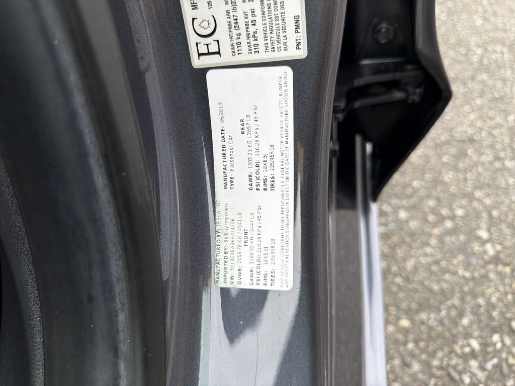 Used 2019 Tesla Model 3 Standard Range Plus RWD image 34