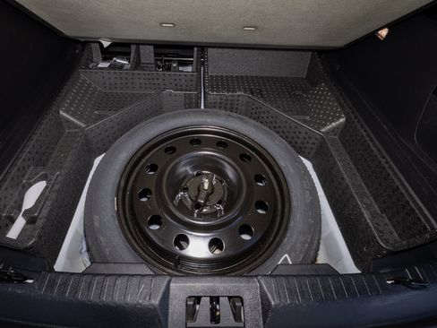 Used 2023 Ford Edge SEL w/ Convenience Package image 24