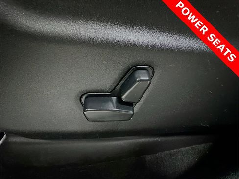 Used 2018 Jeep Grand Cherokee High Altitude image 32