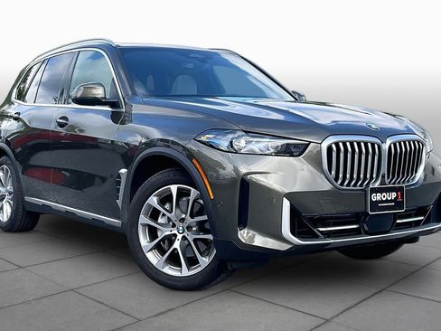 Used 2026 BMW X5 xDrive40i w/ Premium Package AWD/4WD image 2