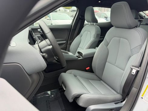 Used 2024 Polestar Polestar 2 w/ Pilot Pack RWD image 18