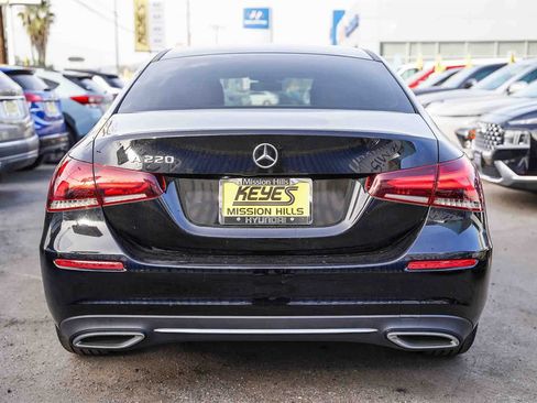 Used 2022 Mercedes-Benz A 220 image 9
