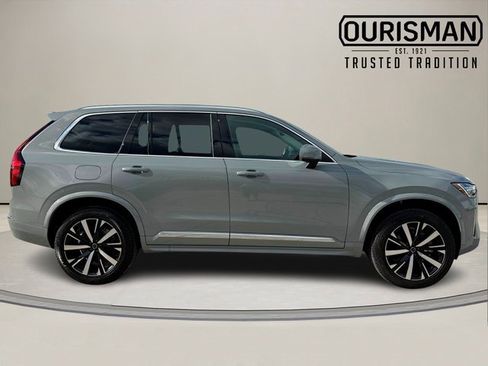 New 2025 Volvo XC90 B6 Core w/ Climate Package image 6