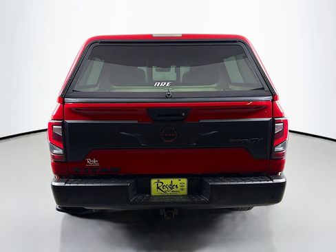 Used 2023 Nissan Titan PRO-4X w/ Pro-4x Convenience Package AWD/4WD image 7