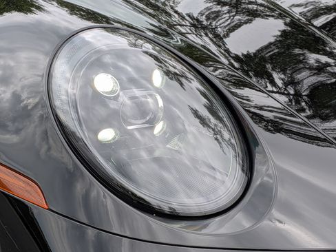 Certified 2023 Porsche 911 Carrera GTS RWD image 27
